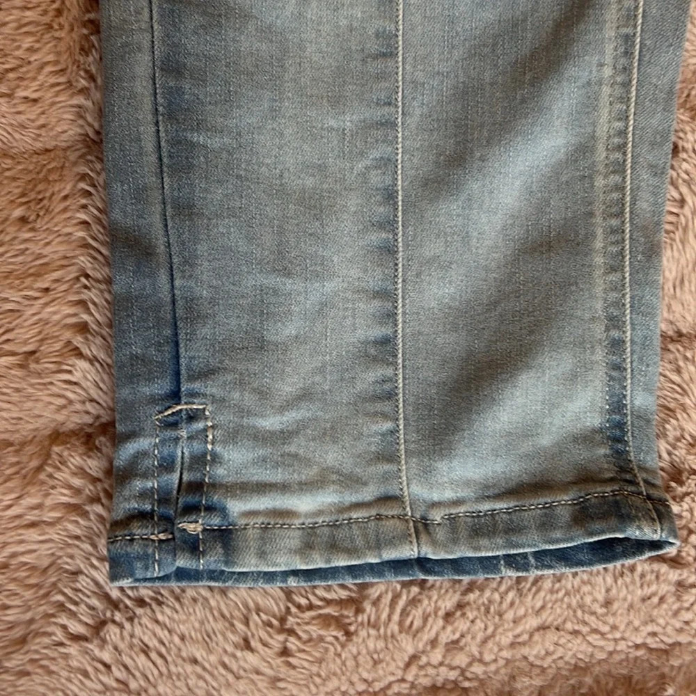 Frankie & Stella Jeanieologie capris light wash - Picture 3 of 11